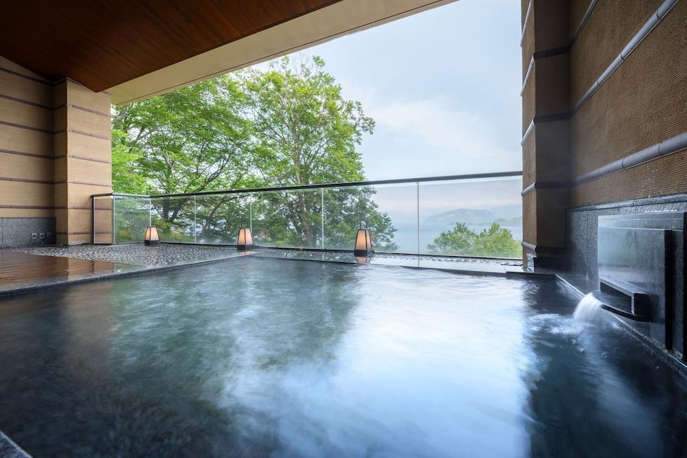 Towada Hotel Kosaka Экстерьер фото