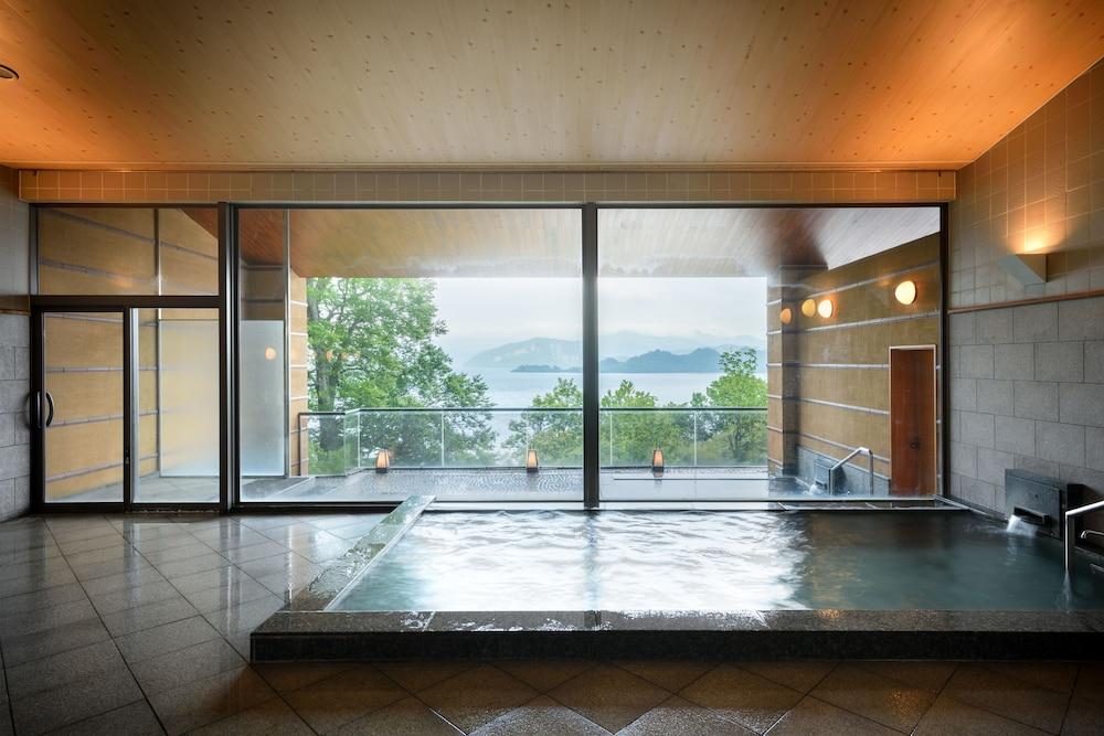Towada Hotel Kosaka Экстерьер фото